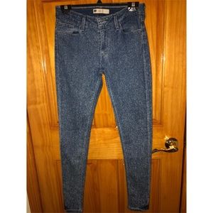 👖Levi’s Printed Skinny Jeans